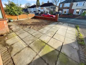 Front garden- click for photo gallery